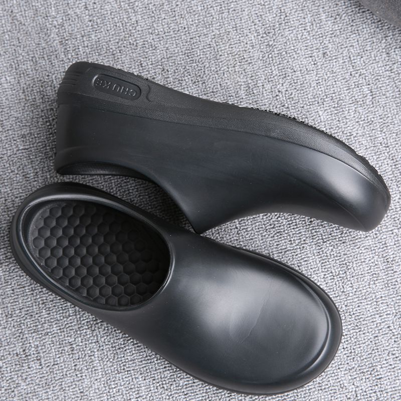 Antypoślizgowe buty kucharskie – Kitchen Gadgets For Men recenzja i cena